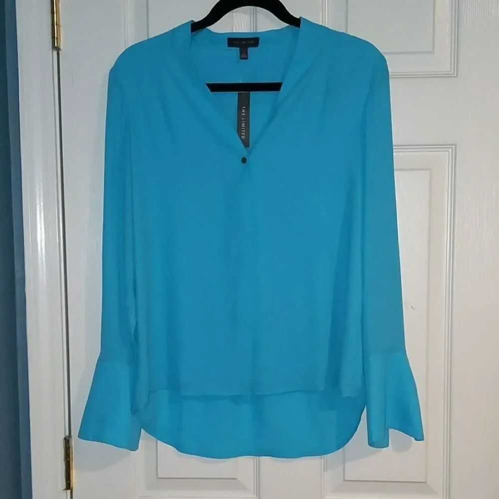 The Limited Cyan Blue top  Sz S NWT